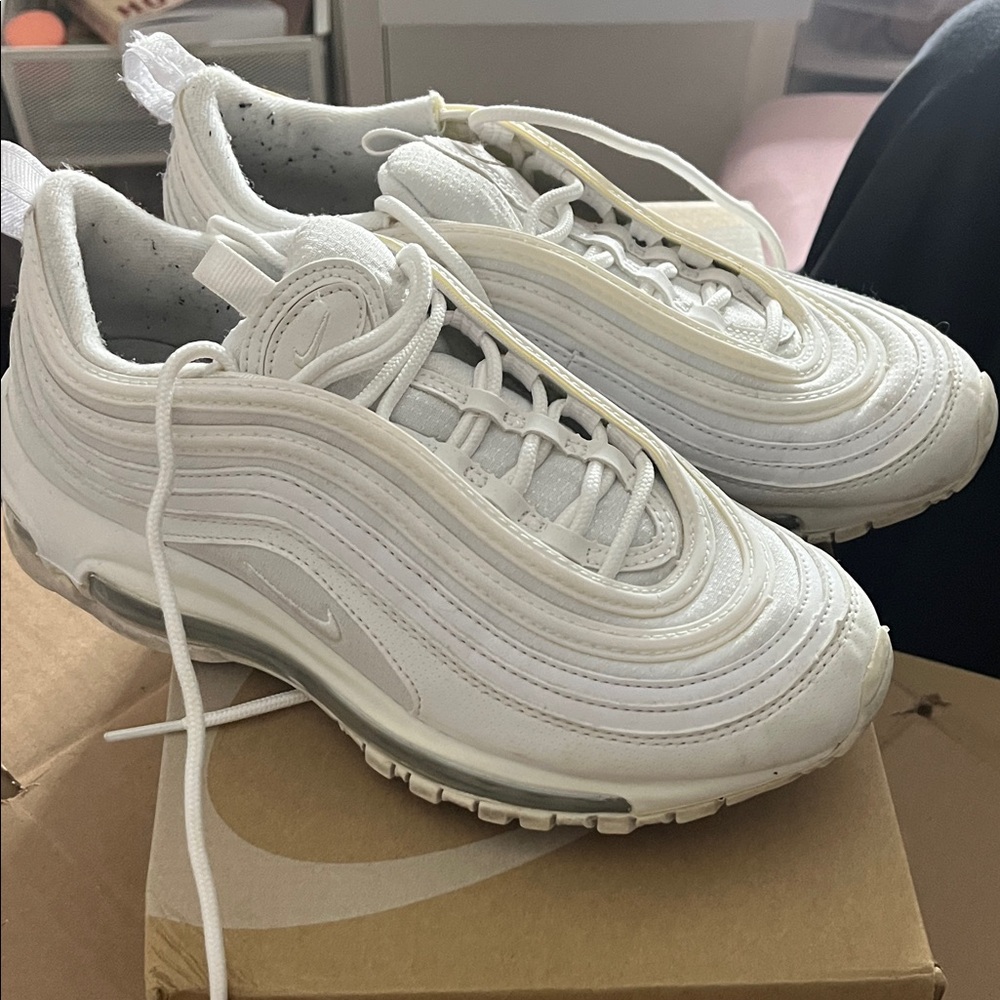 Nike Air Max 97 in Classic White